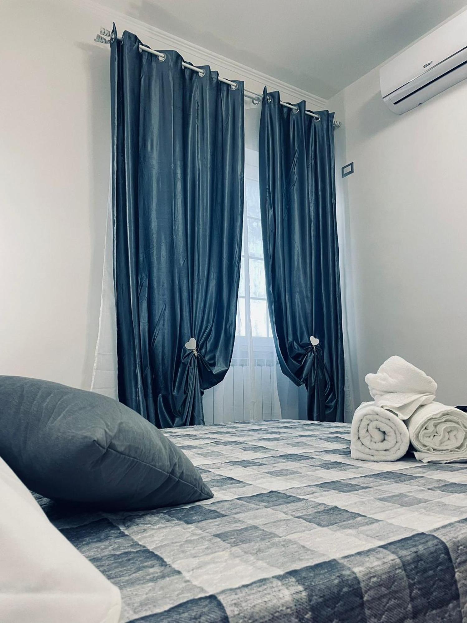 Royal House * Fiumicino